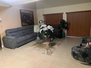 18051 NW 68th Ave unit L104, Hialeah, FL 33015 - photo 2