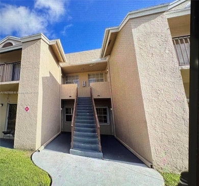 2331 NW 96th Terrace unit 17F, Pembroke Pines, FL 33024 - photo 3