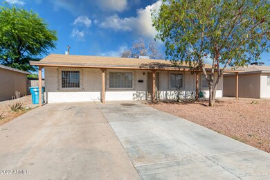 4627 N 48th Dr, Phoenix, AZ 85031 - photo 3