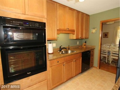 7122 Autumn Leaf Ln, Frederick, MD 21702 - photo 3