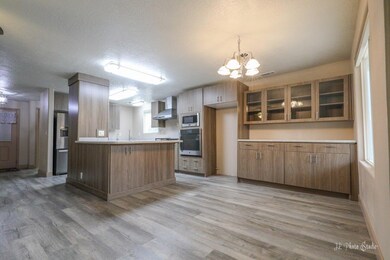 7- Dining Area View 1