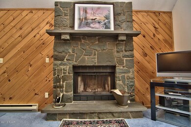 383 Underwood Ln, Lake Ariel, PA 18436 - photo 5