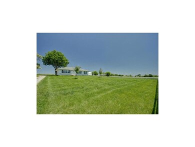 22080 W 199th St, Spring Hill, KS 66083 - photo 4