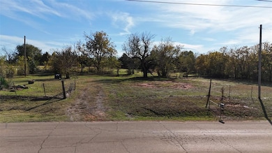 1609 E Roosevelt Ave, Guthrie, OK 73044 - photo 2