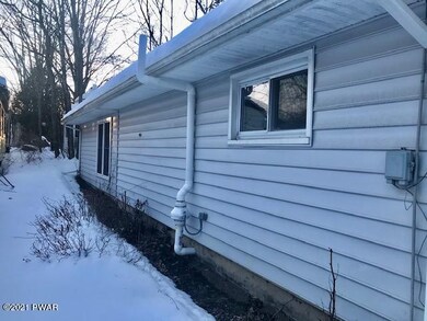 206 Elizabeth St, Milford, PA 18337 - photo 3