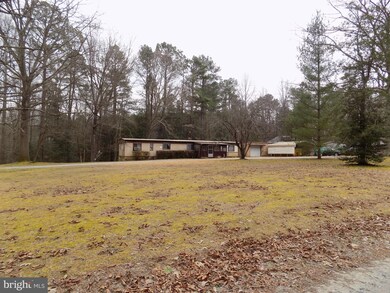 14064 Sutton Ln, Ruther Glen, VA 22546 - photo 2