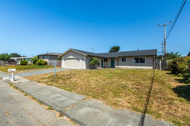 1891 Wavecrest Ave, McKinleyville, CA 95519 - photo 7