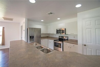 839 Nyasa Ave, Fort Myers, FL 33913 - photo 6