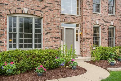 247 Violet Ln, Batavia, IL 60510 - photo 2