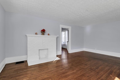 139 Belvidere Ave, Columbus, OH 43223 - photo 5