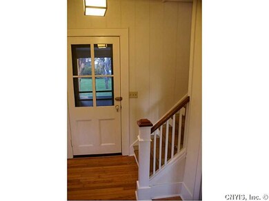Foyer.