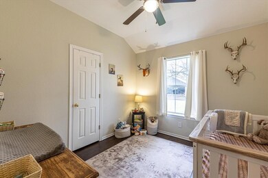 903 Hodge St, Cleburne, TX 76033 - photo 5