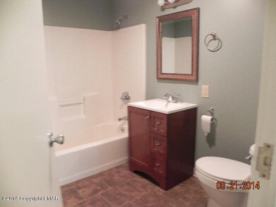 630-2nd fl Main St, Stroudsburg, PA 18360 - photo 5