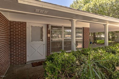 Outside front 1.4