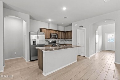 1085 Paseo de Suerte Dr, El Paso, TX 79928 - photo 5