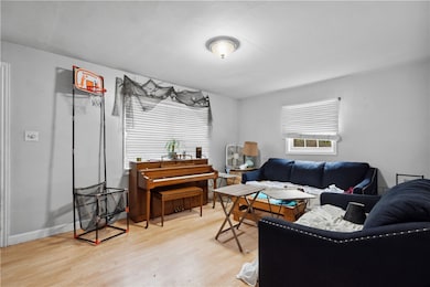 265 Johnston Rd, Bentleyville, PA 15314 - photo 5