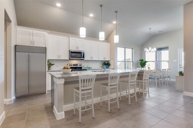 708 Vaquero St, White Settlement, TX 76108 - photo 2