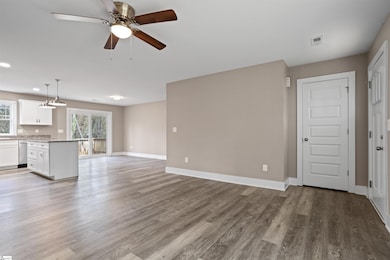 2 Hillbrook Rd, Taylors, SC 29687 - photo 6