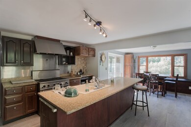 231 Second Crown Point Rd, Barrington, NH 03825 - photo 6