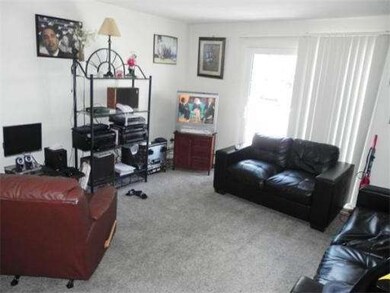 90 Beacon St unit 9, Lawrence, MA 01843 - photo 2