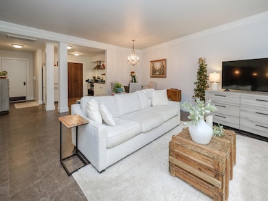 4040 Greenleaf Circle 108-107