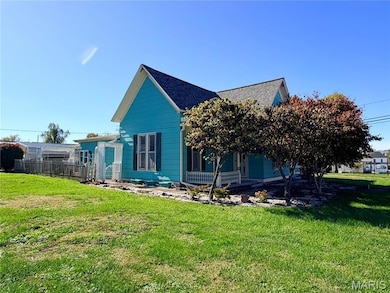 400 E Main St, Perry, MO 63462 - photo 3