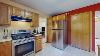 1711 Kings Run Dr NW, Rochester, MN 55901 - photo 7