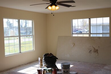 3015 8th St, Bay City, TX 77414 - photo 3