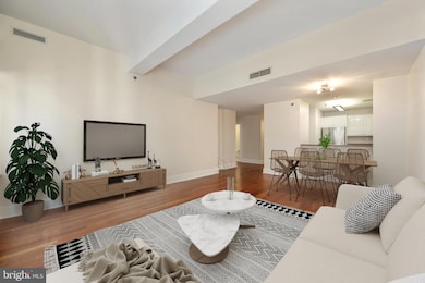 The Ellington unit 6D, Philadelphia, PA 19102 - photo 3