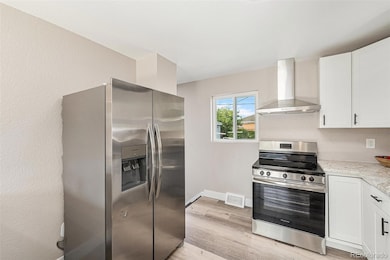 7000 Avrum Dr, Denver, CO 80221 - photo 5