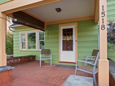 05-1518 Linwood-15