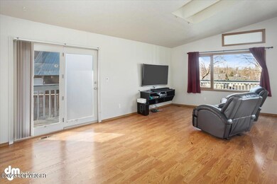 05-Living Room_IMG_4881