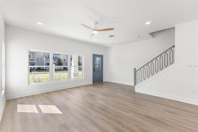 2525 13th Ave N, Saint Petersburg, FL 33713 - photo 7