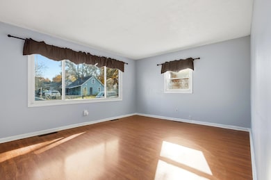 4217 Hickman Rd, Columbus, OH 43224 - photo 5