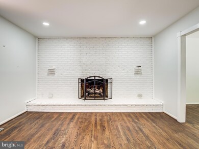 3330 Holland Cliffs Rd, Huntingtown, MD 20639 - photo 5