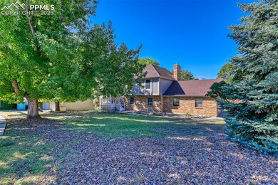 6570 Red Feather Dr, Colorado Springs, CO 80919 - photo 3