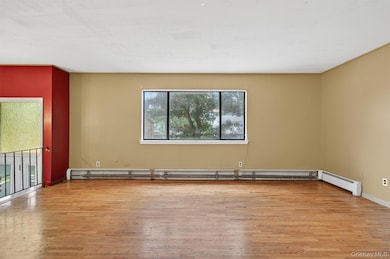 12 Westminster Dr, Middletown, NY 10940 - photo 6