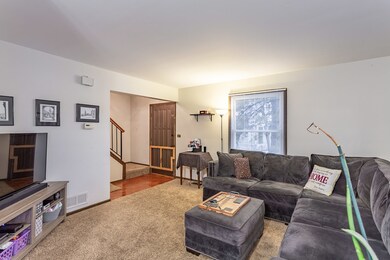 1069 Glouchester Harbor unit 2703, Schaumburg, IL 60193 - photo 4