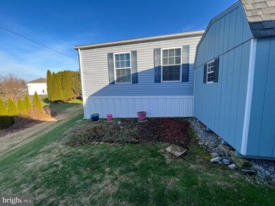 11 Penn Court Dr, Mount Joy, PA 17552 - photo 6