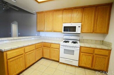 7009 Ivanpah Ave, Twentynine Palms, CA 92277 - photo 3