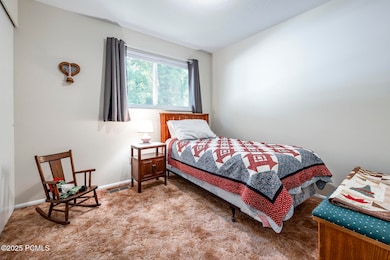 007_4689porteravenue-15_990