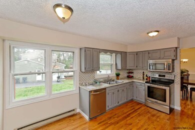 20 Kaatskill Way, Ballston Spa, NY 12020 - photo 5