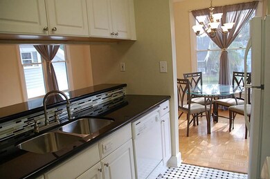 1504 Columbia St unit A, Houston, TX 77008 - photo 5