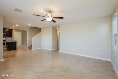 003-photo-living-room-7970110