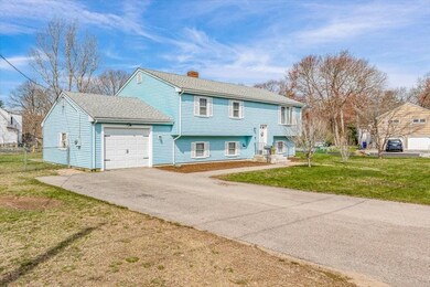 34 Deering Square, Rockland, MA 02370 - photo 2