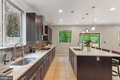 11601 Maddox Ct, North Potomac, MD 20878 - photo 7