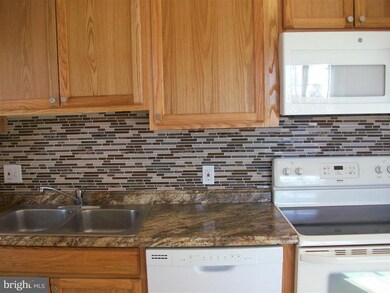 236 E 6th St unit 2, Frederick, MD 21701 - photo 4