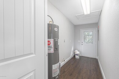 408 Holiday Dr - WebSized-8