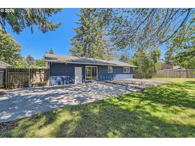 18718 SE Grant St, Portland, OR 97233 - photo 4