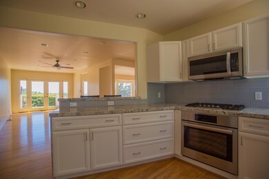 Knoll-Kitchen-2